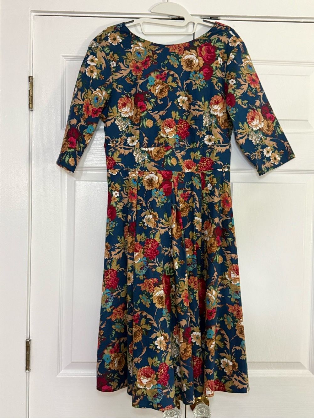 Minitlimit Floral Midi Dress Women’s Medium NWT Navy Blue 3/4 Sleeve